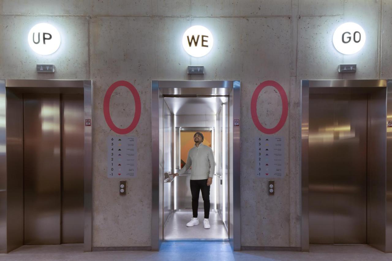 Basecamp Hotel ドルトムント エクステリア 写真