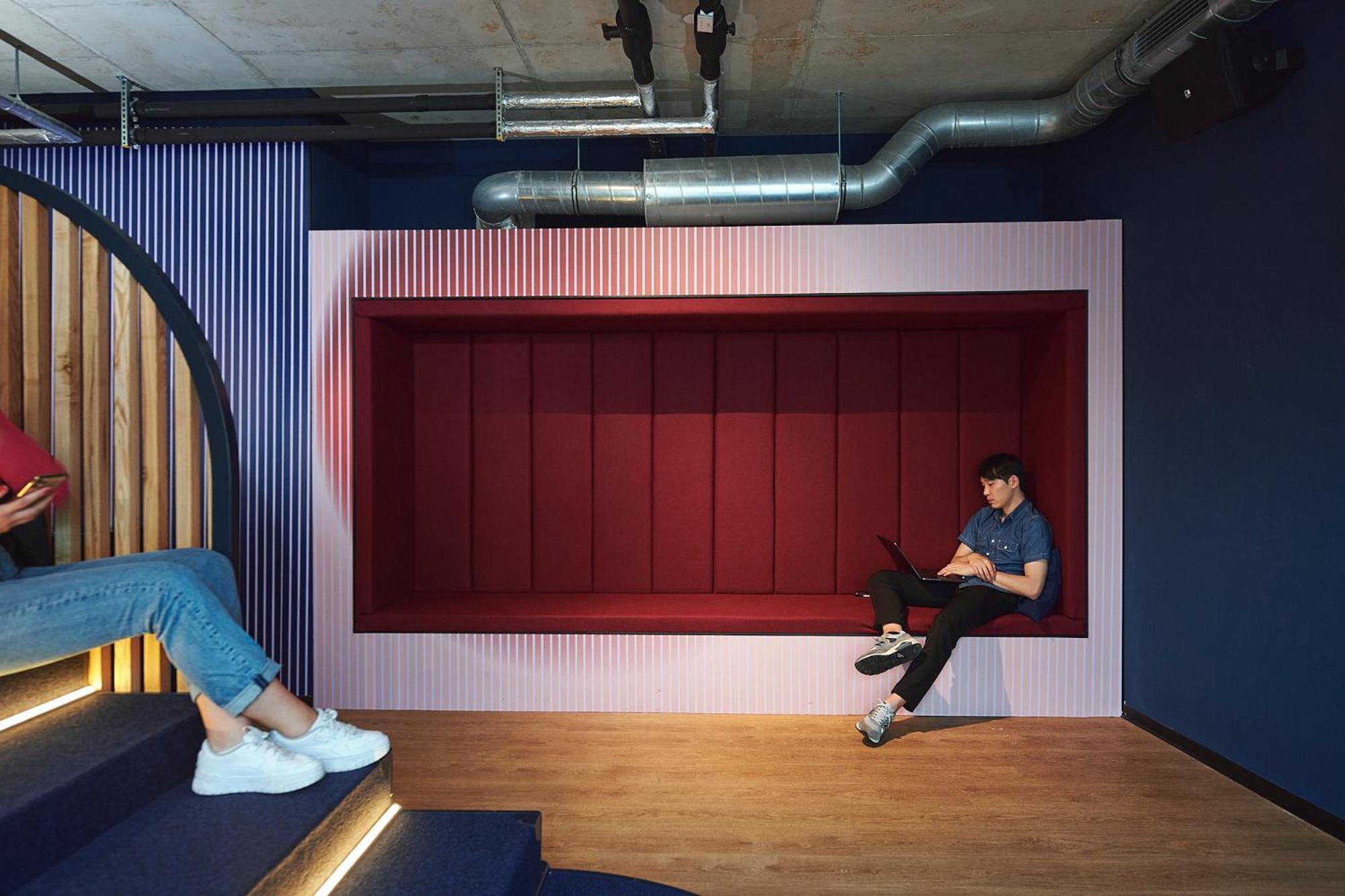 Basecamp Hotel ドルトムント エクステリア 写真